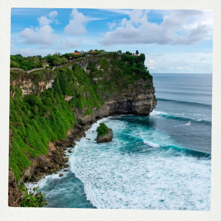 Uluwatu Edge Cliff